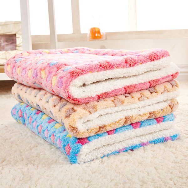 4 Sizes Soft Cosy Warm Fleece Pet Dog Cat Animal Blanket Velvet Bed Mat Cozy Pad Pet Mat