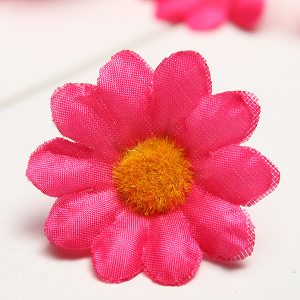 50pcs Silk Artificial Daisy Flowers Heads Home Wedding Decors