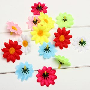 50pcs Silk Artificial Daisy Flowers Heads Home Wedding Decors